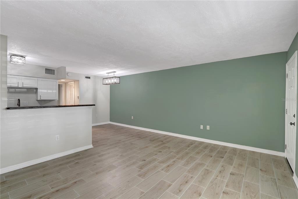 2500 Lee Road, Unit 111 Winter Park, FL 32789 - Photo 8 of 32 Gallery Image 8