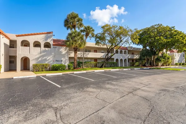 $249,000 | 7410 Woodmont Terrace, Unit 202, Tamarac, FL 33321