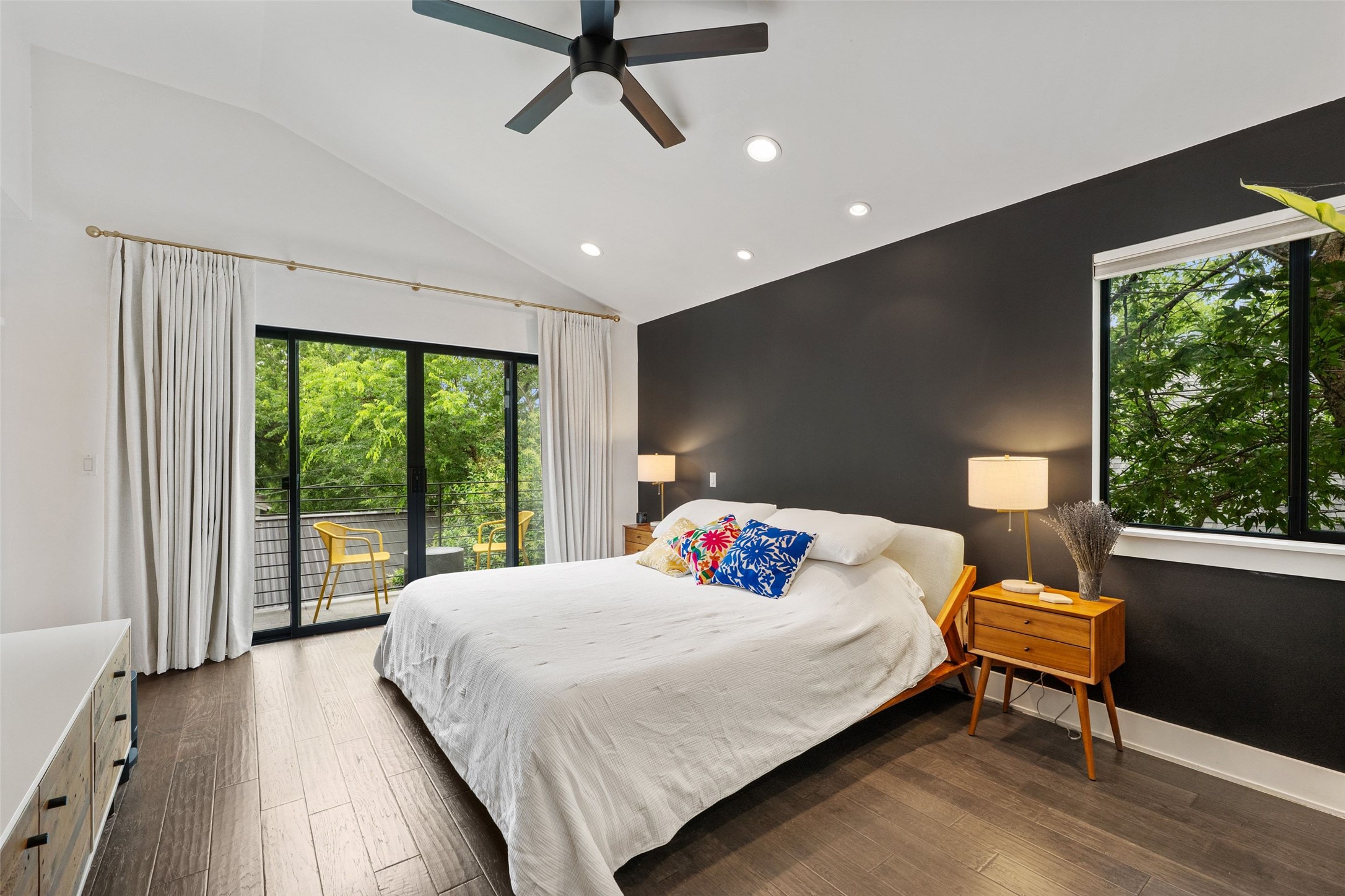 4615 Depew Avenue Austin, TX 78751 - Photo 20 of 40 Great-sized main bedroom upstairs with vaulted ceilings and private balcony!