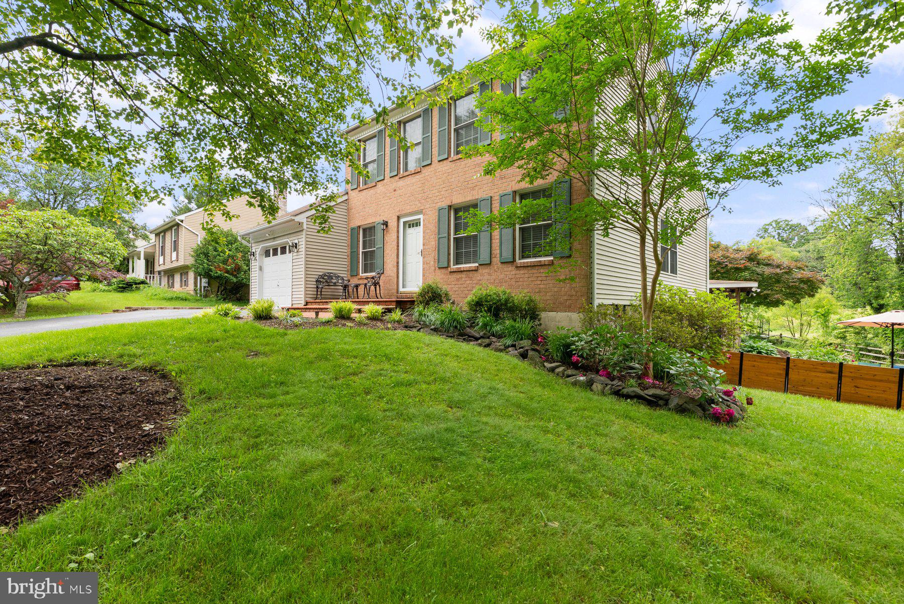 8657 Bali Road Ellicott City, MD 21043 - Photo 3 of 54 Gallery Image 3