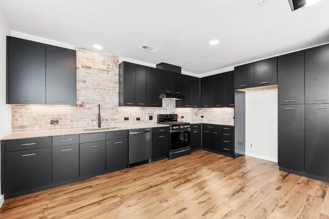 $2,995 | 4510 Terry-O Lane, Unit 137, Austin, TX 78745