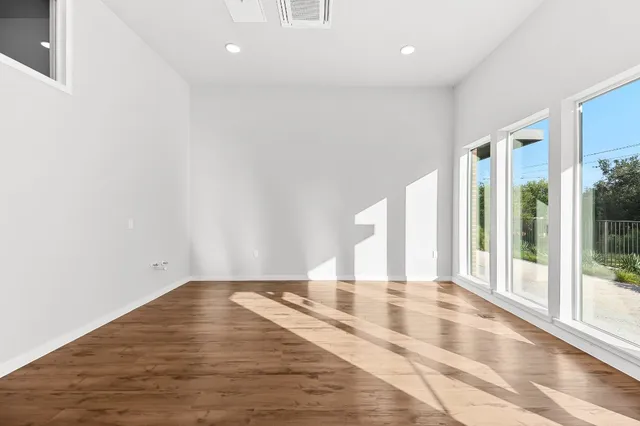 $2,995 | 4510 Terry-O Lane, Unit 137, Austin, TX 78745