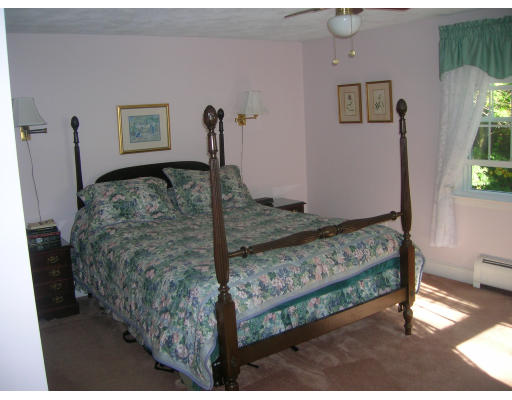 66 Pond Plain Road Westwood, MA 02090 - Photo 14 of 16 Gallery Image 14