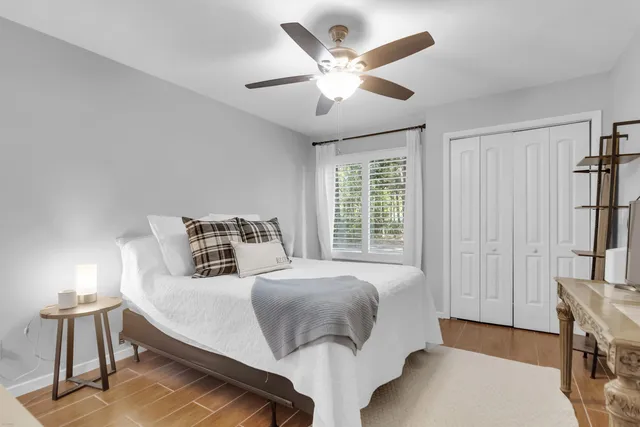 $525,000 | 1162 Shadow Lake Circle, Unit 44, Mount Pleasant, SC 29464