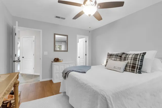 $525,000 | 1162 Shadow Lake Circle, Unit 44, Mount Pleasant, SC 29464