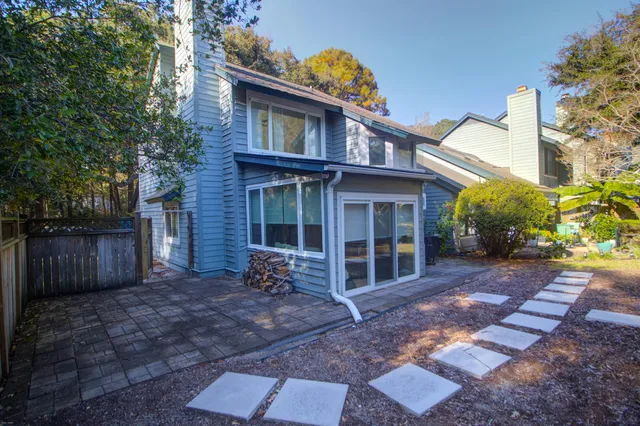 $525,000 | 1162 Shadow Lake Circle, Unit 44, Mount Pleasant, SC 29464