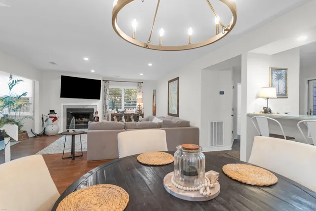 $525,000 | 1162 Shadow Lake Circle, Unit 44, Mount Pleasant, SC 29464