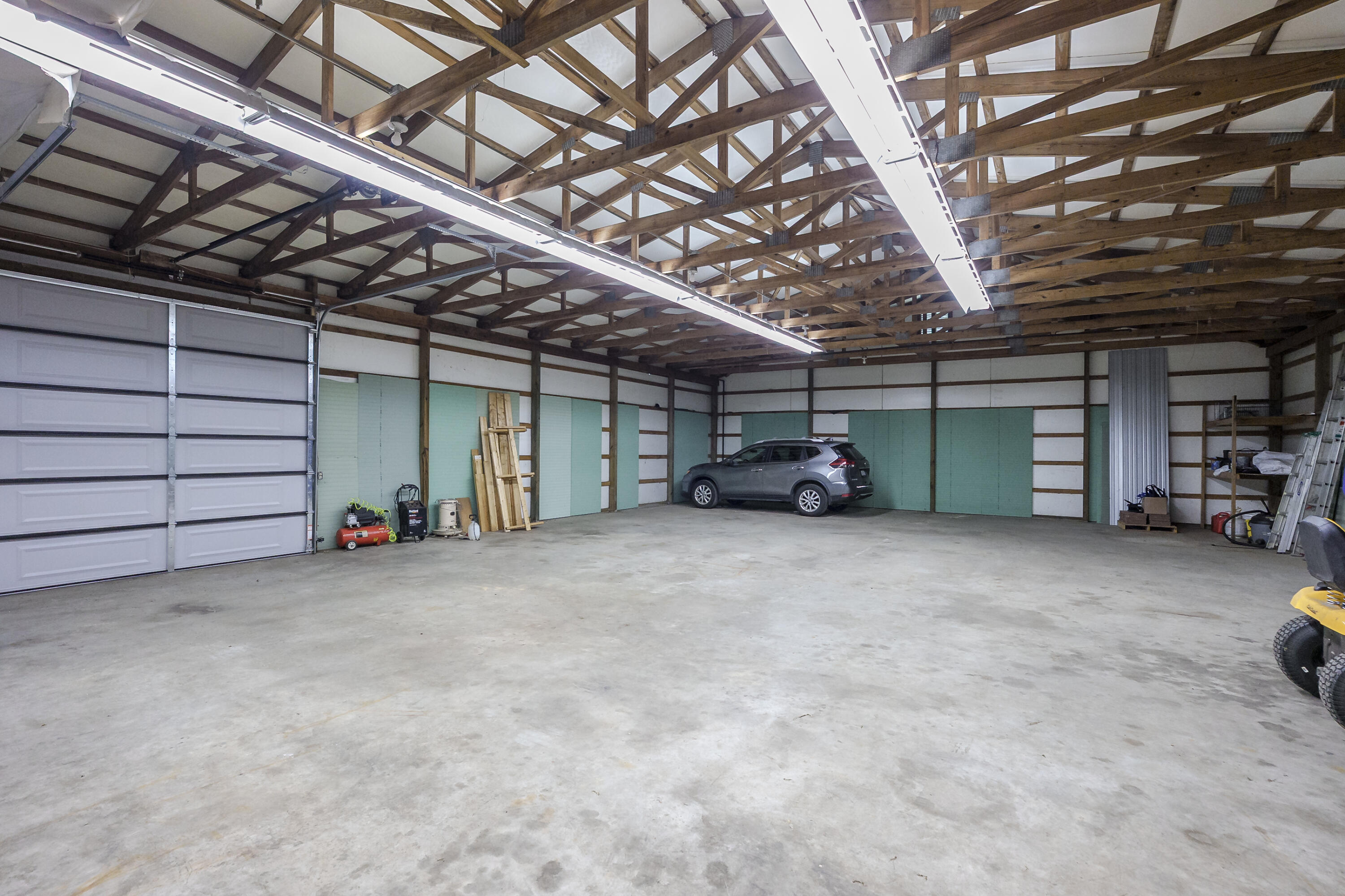 60023 Constantine Road Three Rivers, MI 49093 - Photo 7 of 47 Constantine Rd 60023 Three Rivers 49093-