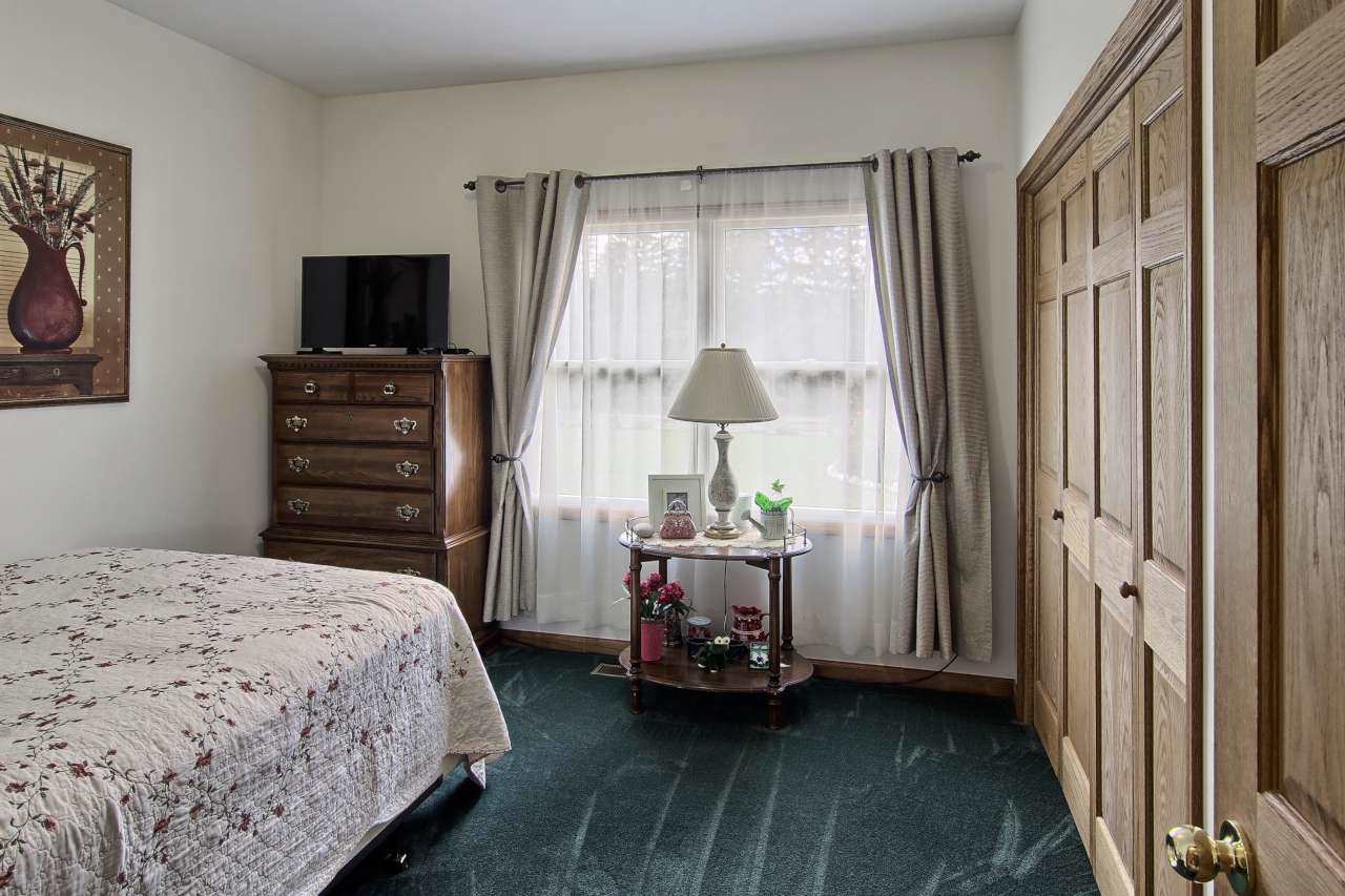 8600 King Road Benzonia, MI 49616 - Photo 16 of 49 1853343-15.JPG