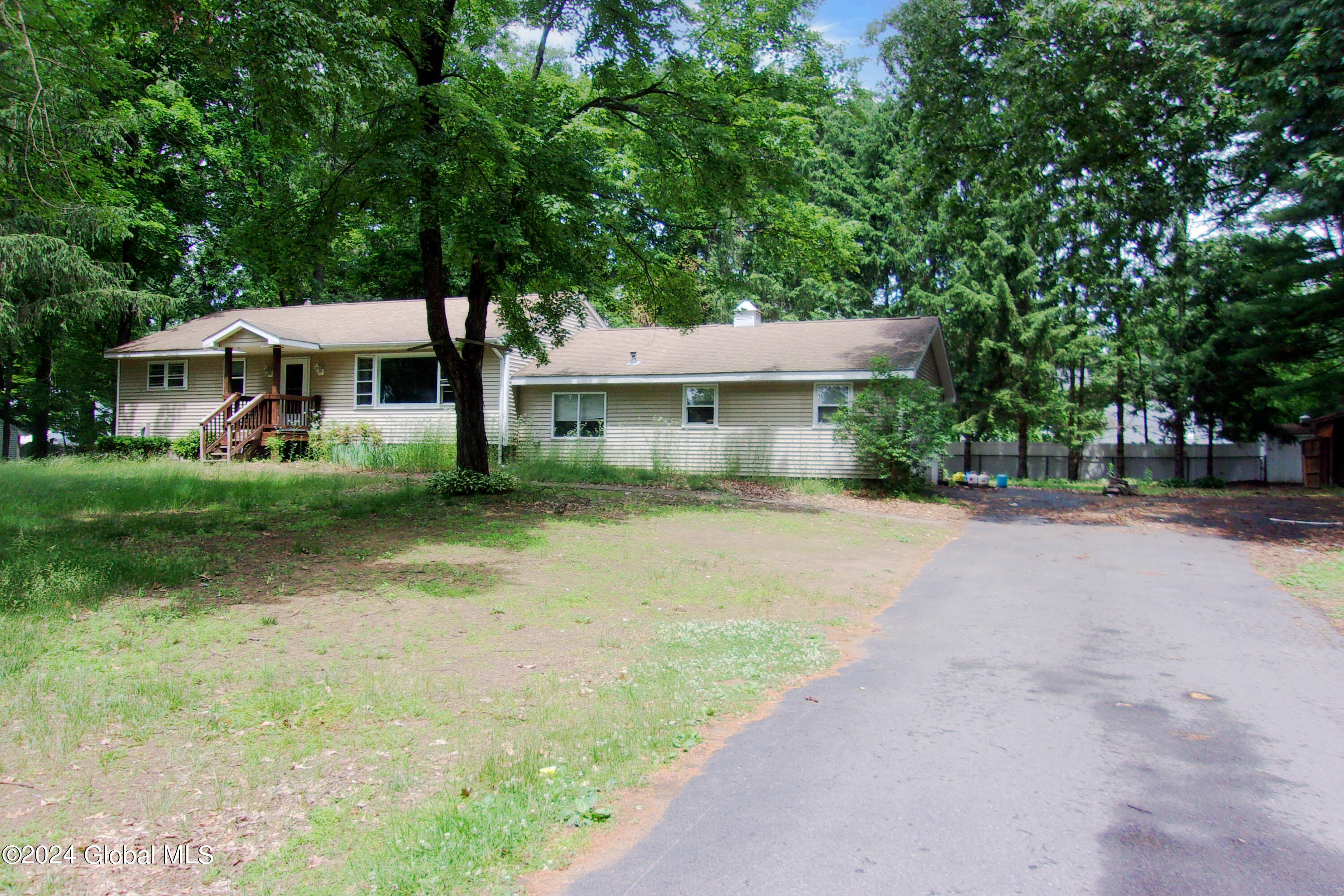9 Marcel Road Halfmoon, NY 12065 - Photo 64 of 67 101_2836
