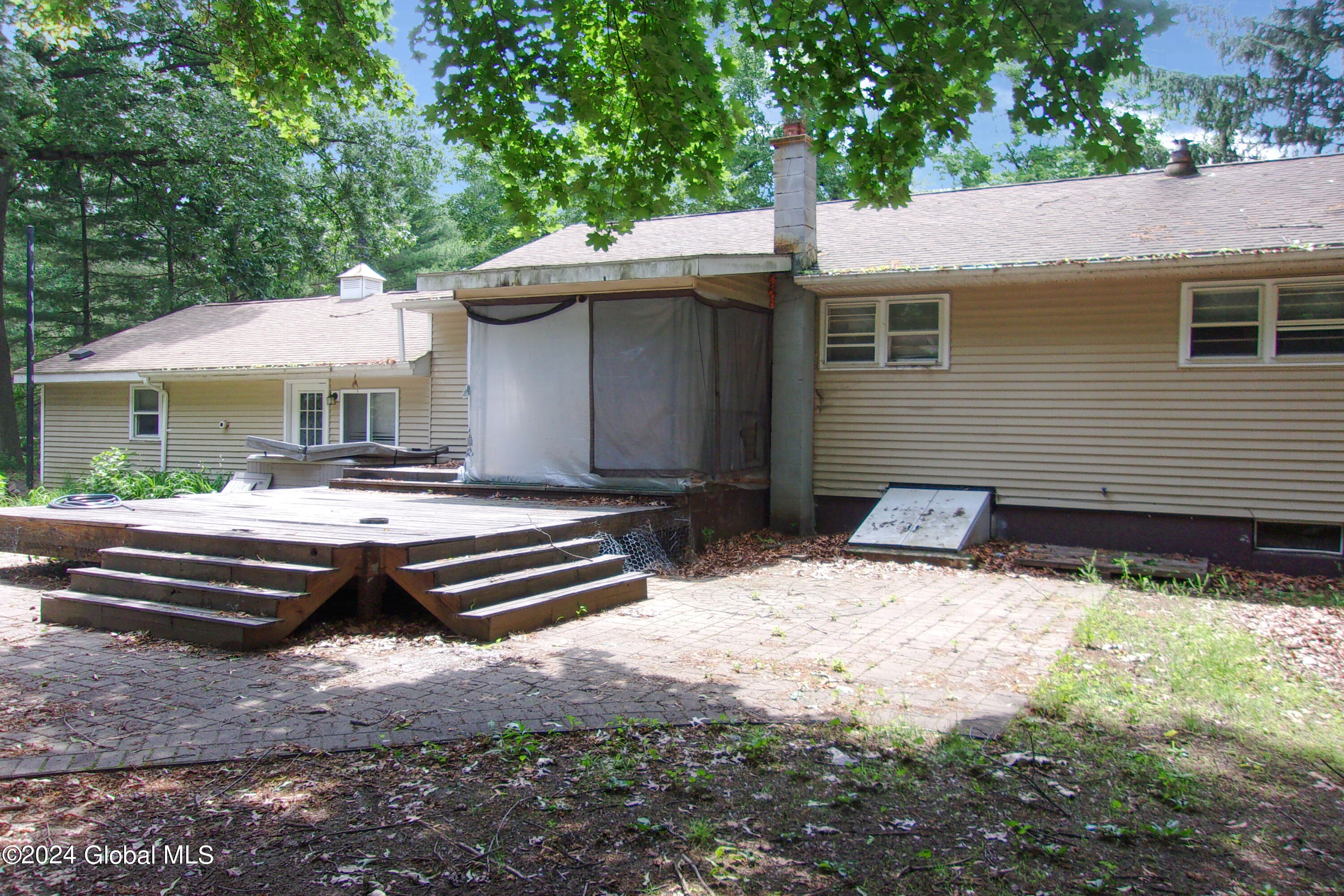 9 Marcel Road Halfmoon, NY 12065 - Photo 10 of 67 101_2763