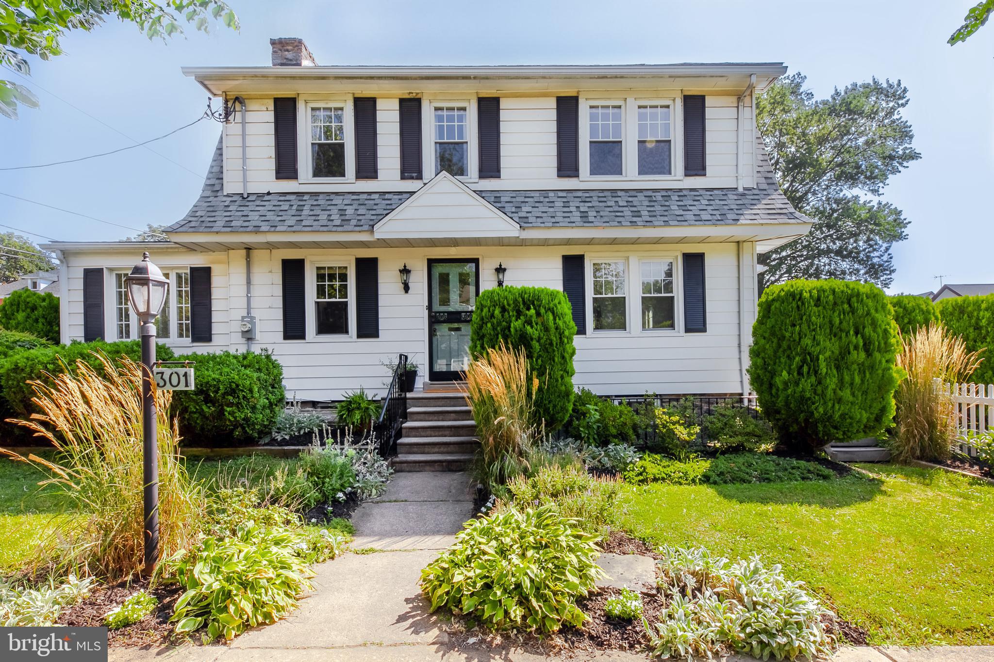 301 Sagamore Road Havertown, PA 19083 - Photo 2 of 21