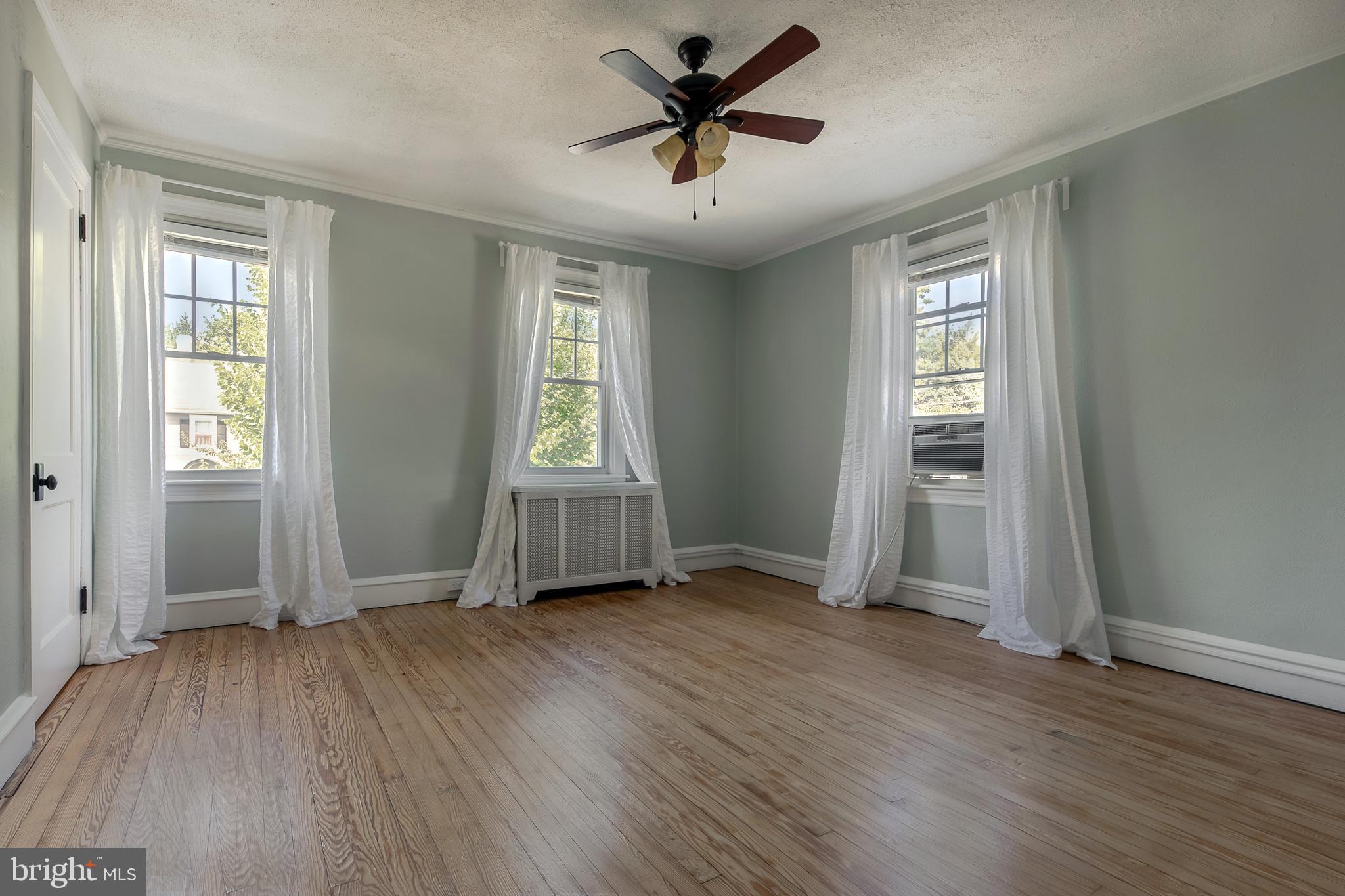 301 Sagamore Road Havertown, PA 19083 - Photo 5 of 21