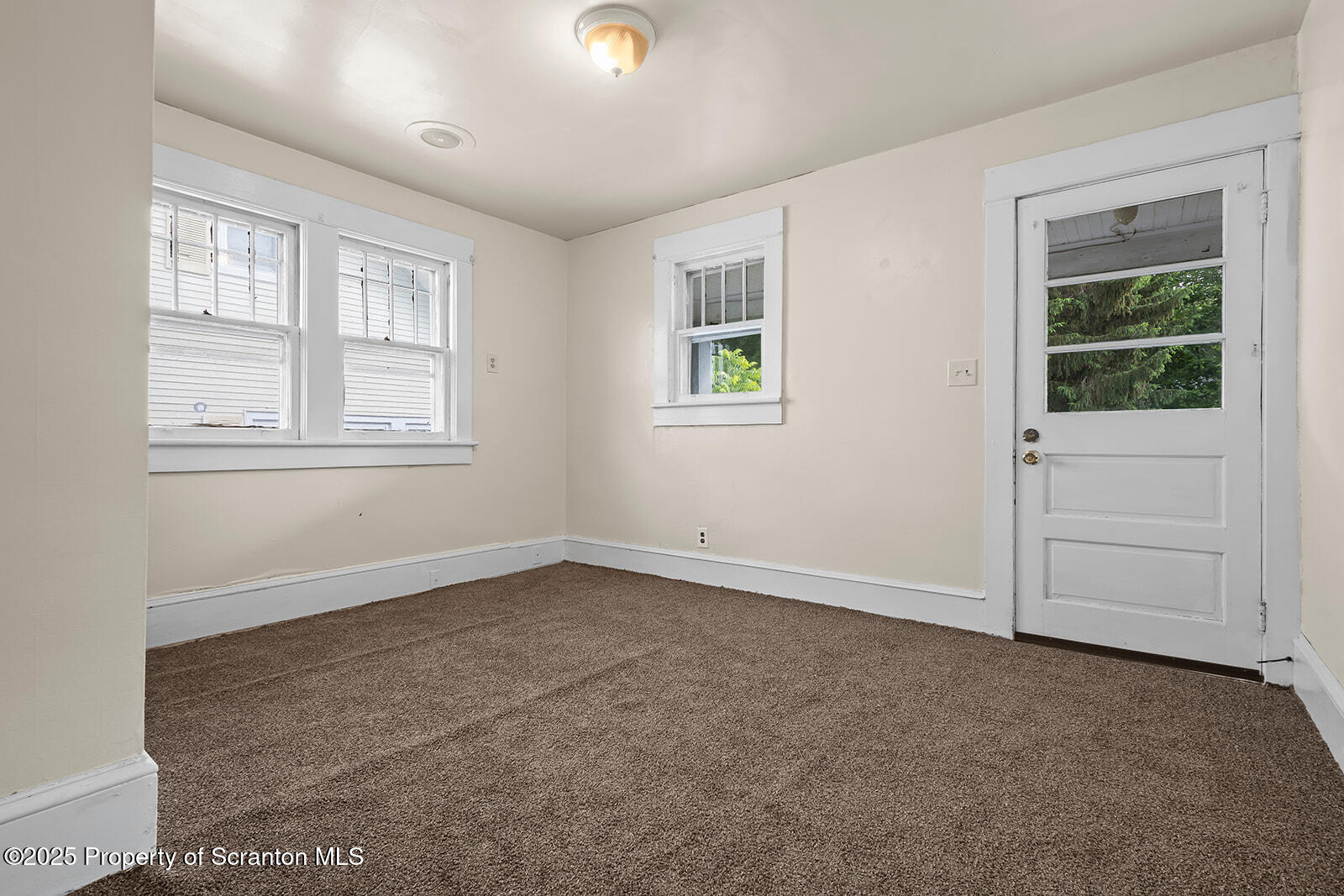 818 Cherry Street Scranton, PA 18505 - Photo 23 of 29 H27A9308_websize