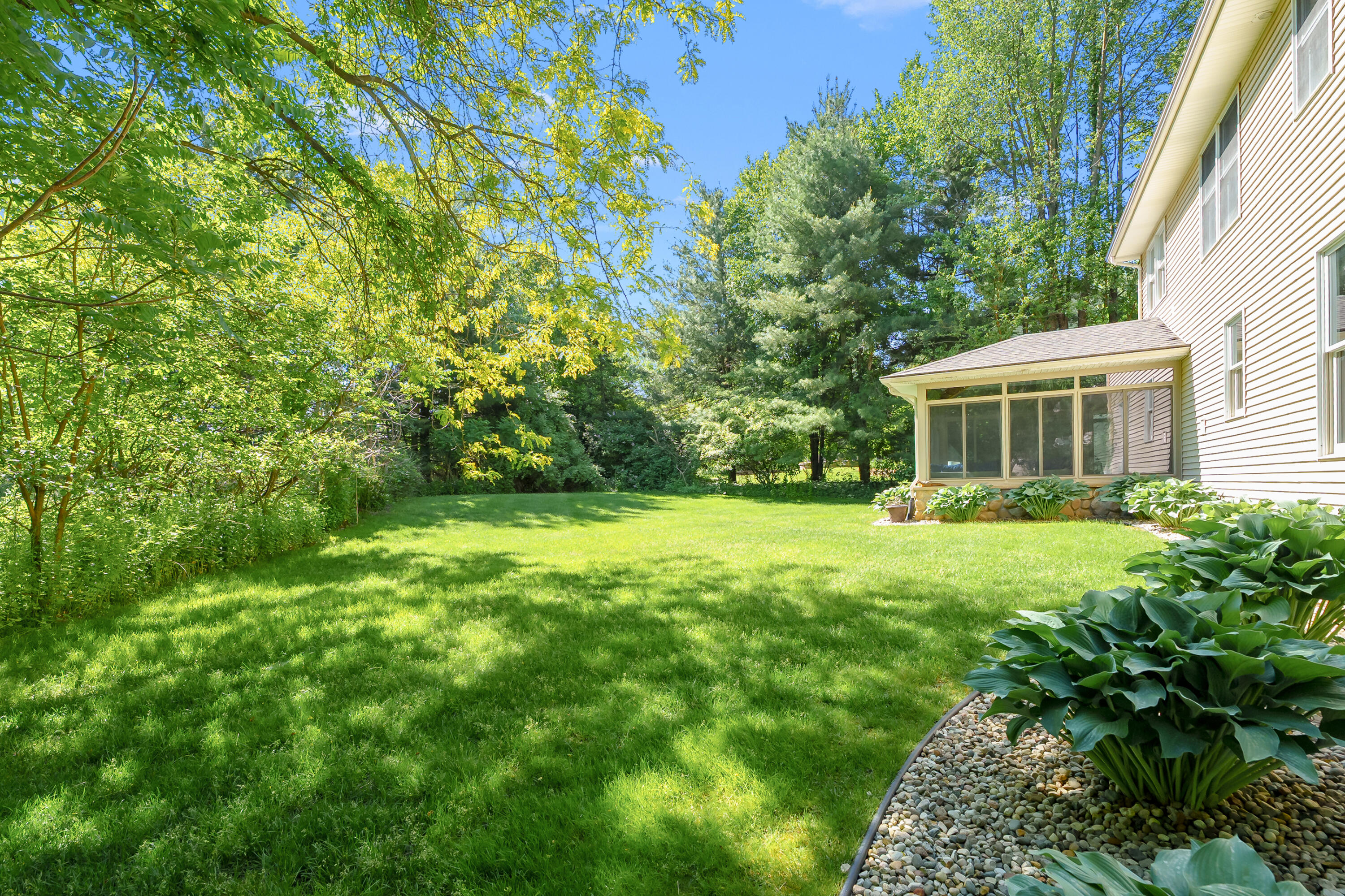 8149 Barony Point Mattawan, MI 49071 - Photo 66 of 72 Barony Point 8149 Mattawan 49071 - Resho
