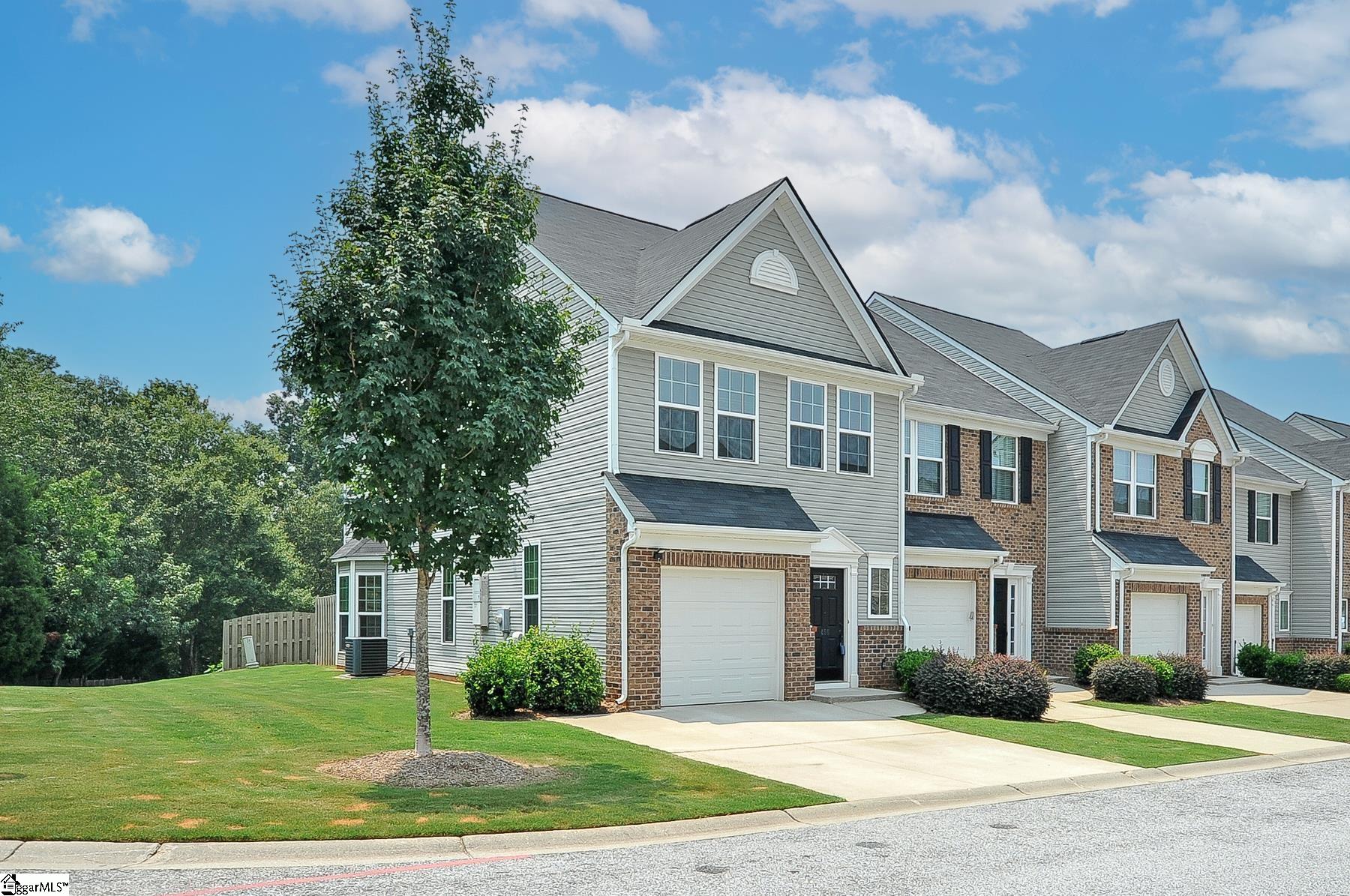 456 Christiane Way Greenville, SC 29607 - Photo 2 of 34