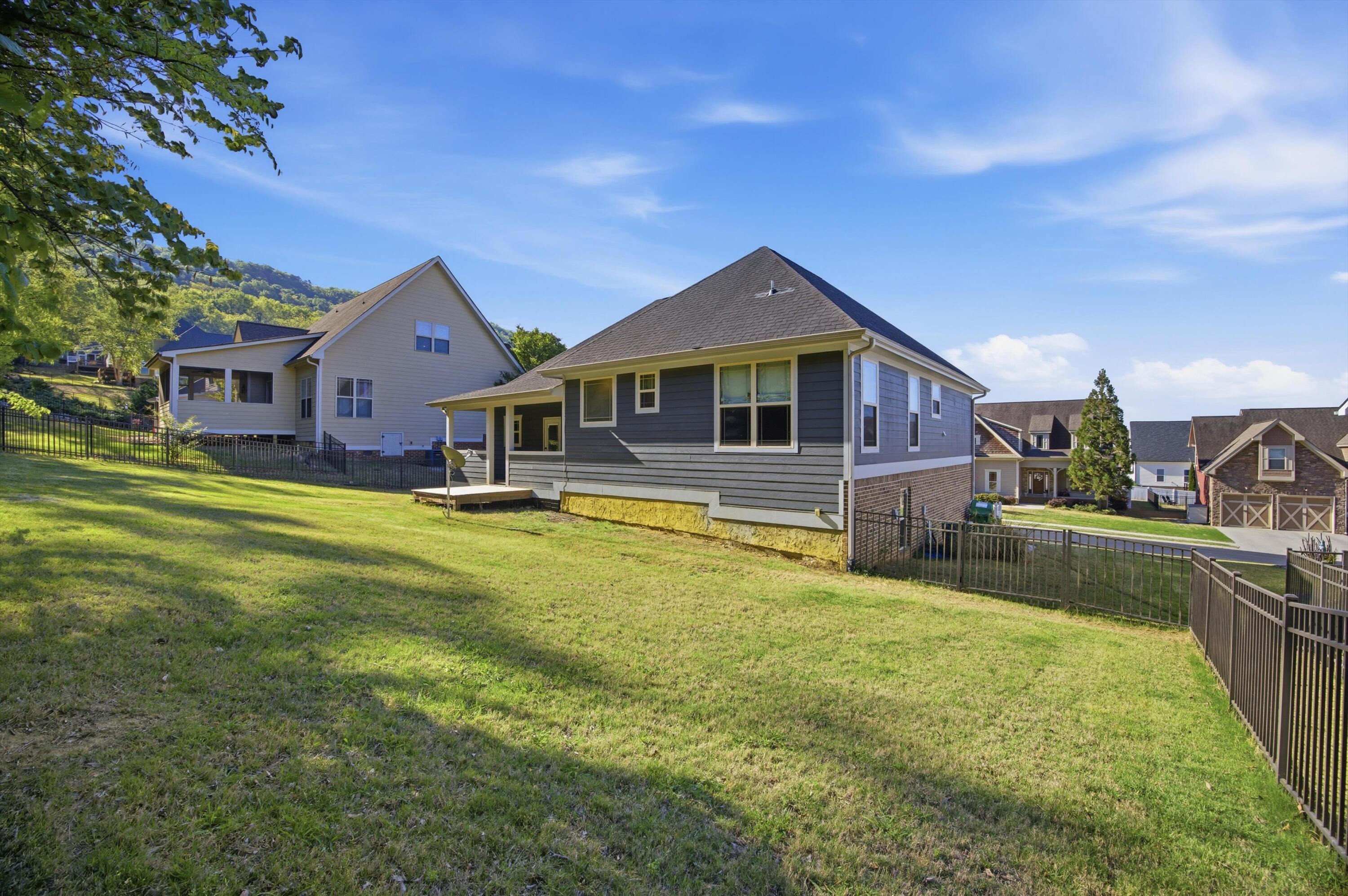 8153 Perfect View Ooltewah, TN 37363 - Photo 32 of 36 32-090A5169