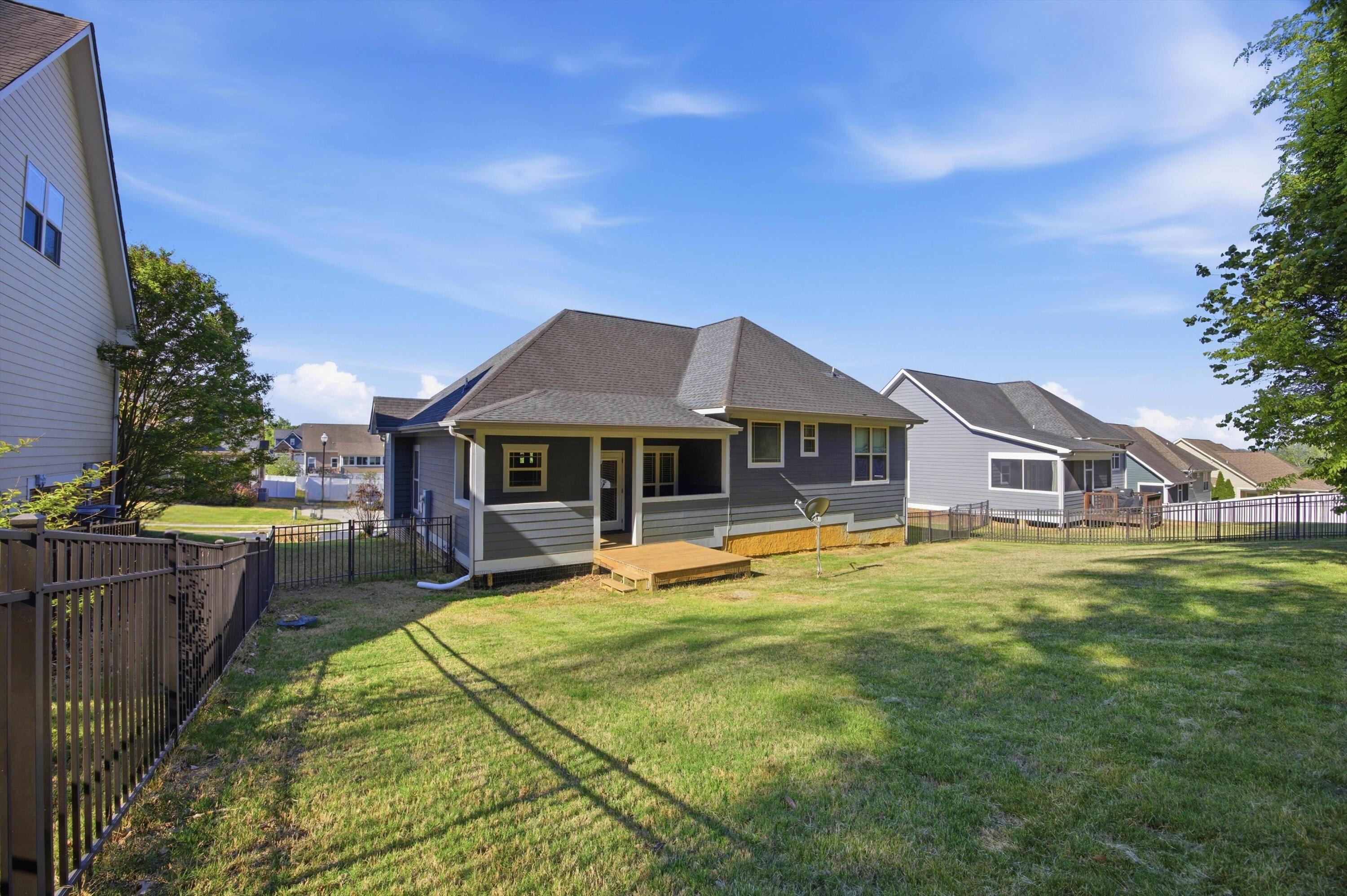 8153 Perfect View Ooltewah, TN 37363 - Photo 33 of 36 33-090A5174_autoremove_26746577