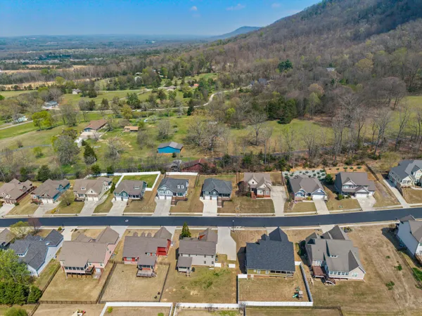 $450,000 | 8153 Perfect View, Ooltewah, TN 37363
