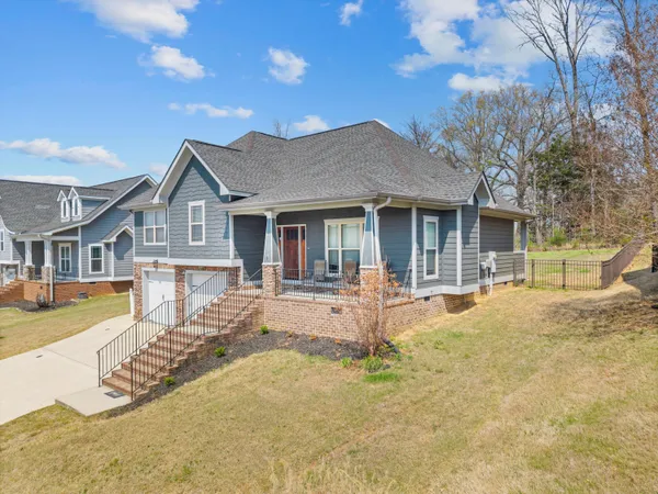 $450,000 | 8153 Perfect View, Ooltewah, TN 37363