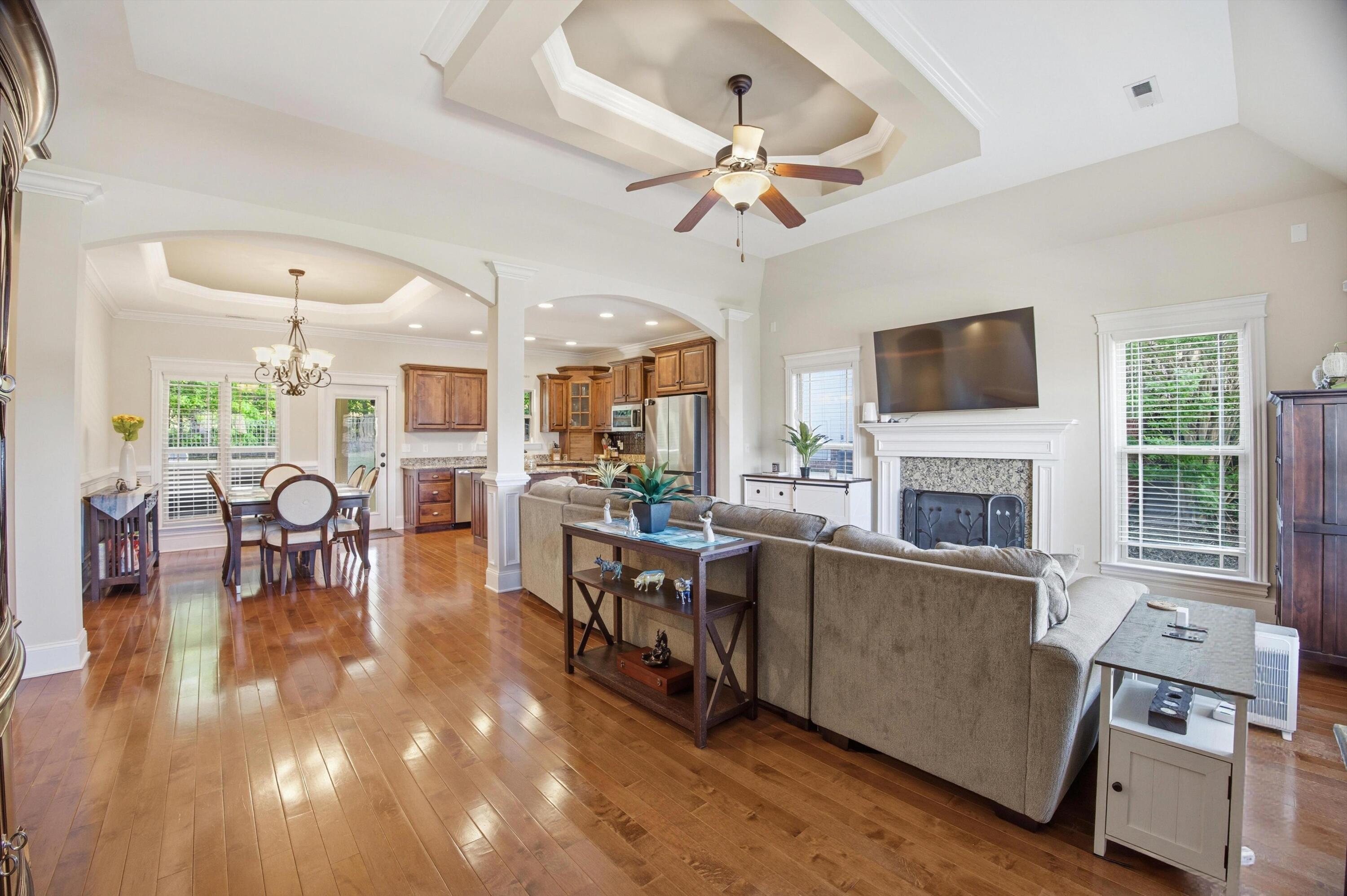 8153 Perfect View Ooltewah, TN 37363 - Photo 8 of 36 08-090A5029_autoremove_26742446