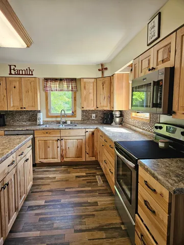 $365,000 | 23304 Highway 29, Henning, MN 56551