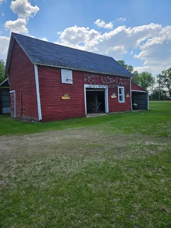 $365,000 | 23304 Highway 29, Henning, MN 56551