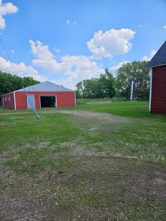 $365,000 | 23304 Highway 29, Henning, MN 56551