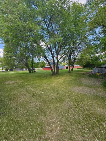 $365,000 | 23304 Highway 29, Henning, MN 56551
