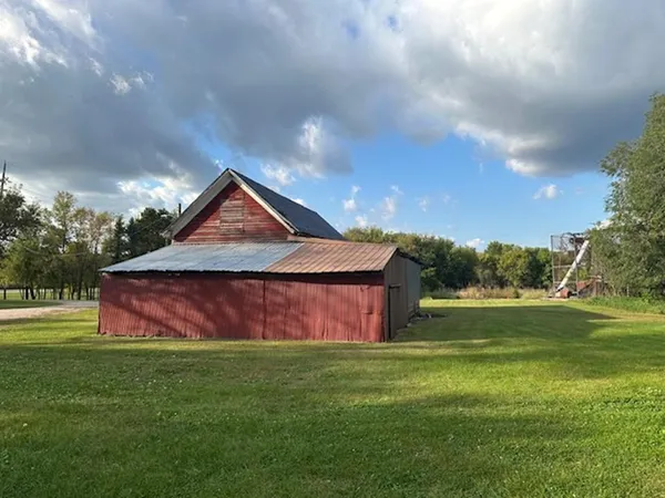 $365,000 | 23304 Highway 29, Henning, MN 56551