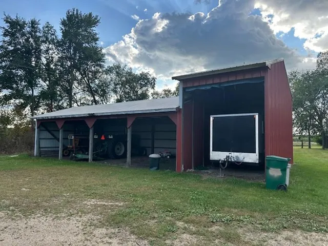 $365,000 | 23304 Highway 29, Henning, MN 56551