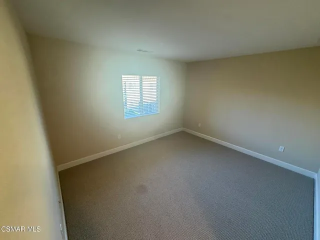 a view of empty room with window