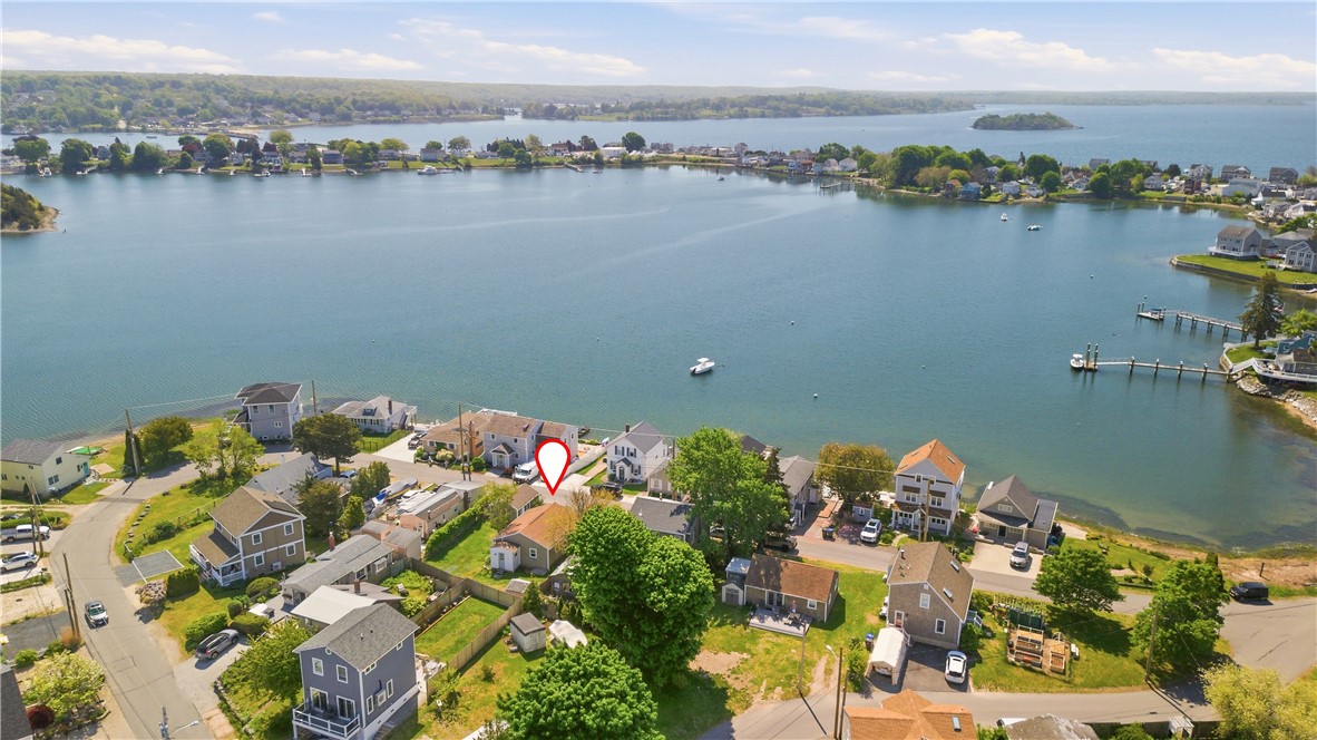 272 Riverside Street Portsmouth, RI 02871 - Photo 34 of 44