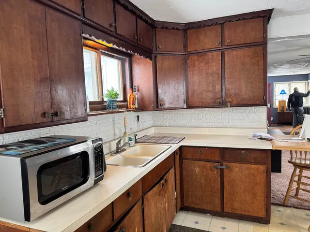 $79,900 | 206 South Street, Camp Douglas, WI 54618