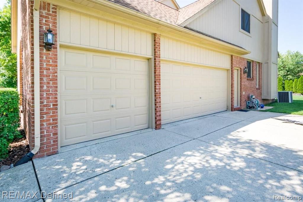 1158 Brunswick Rochester Hills, MI 48309 - Photo 37 of 47