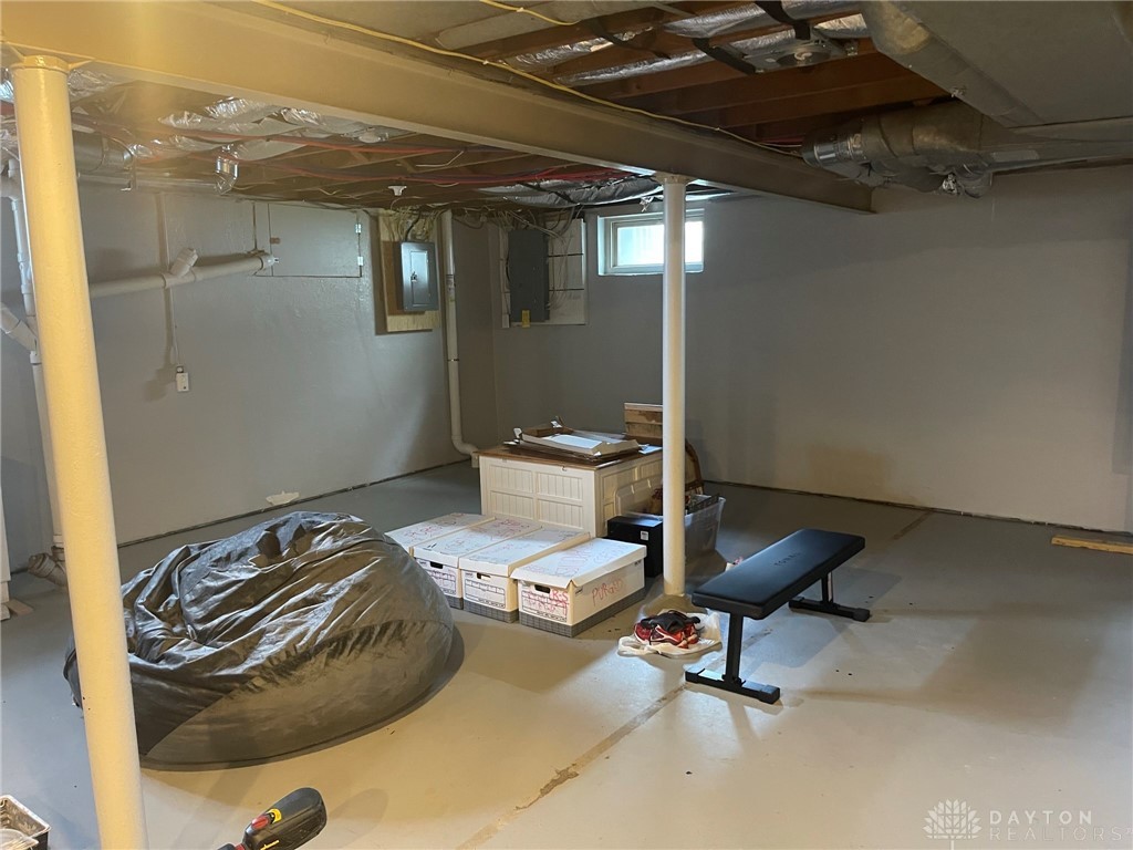 213 Lewiston Road Kettering, OH 45429 - Photo 26 of 29 Use your imagination on this basement.