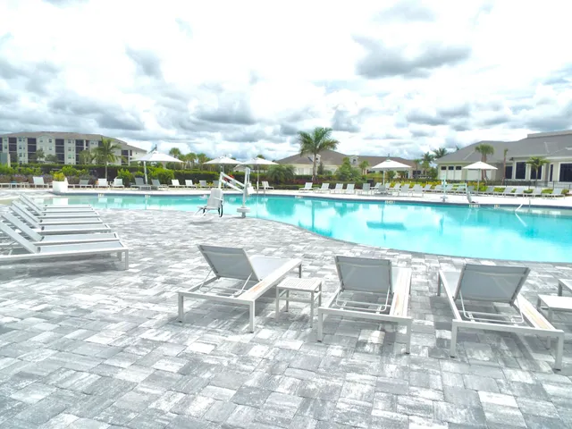 $454,000 | 5721 Oakmont Court, Unit 9022, Ave Maria, FL 34142