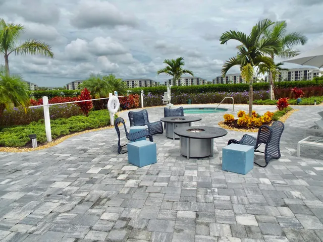 $454,000 | 5721 Oakmont Court, Unit 9022, Ave Maria, FL 34142