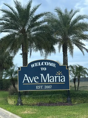 $454,000 | 5721 Oakmont Court, Unit 9022, Ave Maria, FL 34142