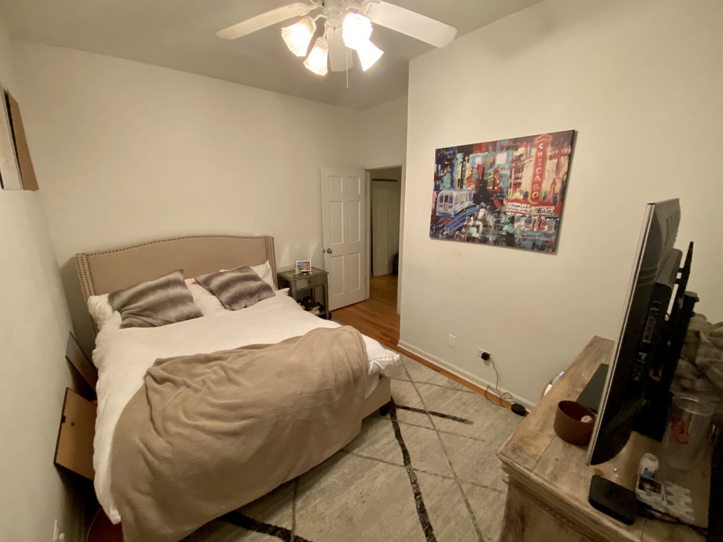 3033 North Racine Avenue, Unit 1 Chicago, IL 60657 - Photo 14 of 25 Gallery Image 14