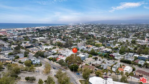 $1,699,000 | 535 Venice Way, Los Angeles, CA 90291