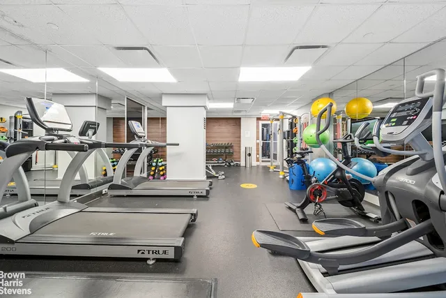 $925,000 | 319 Schermerhorn Street, Unit 4A | Downtown Brooklyn