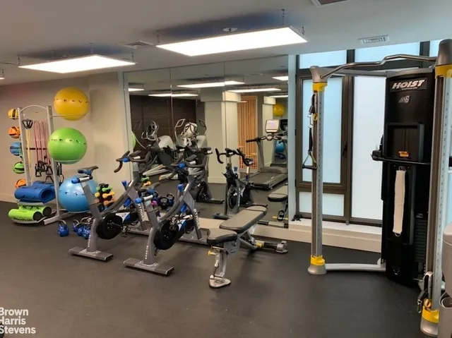 $925,000 | 319 Schermerhorn Street, Unit 4A | Downtown Brooklyn