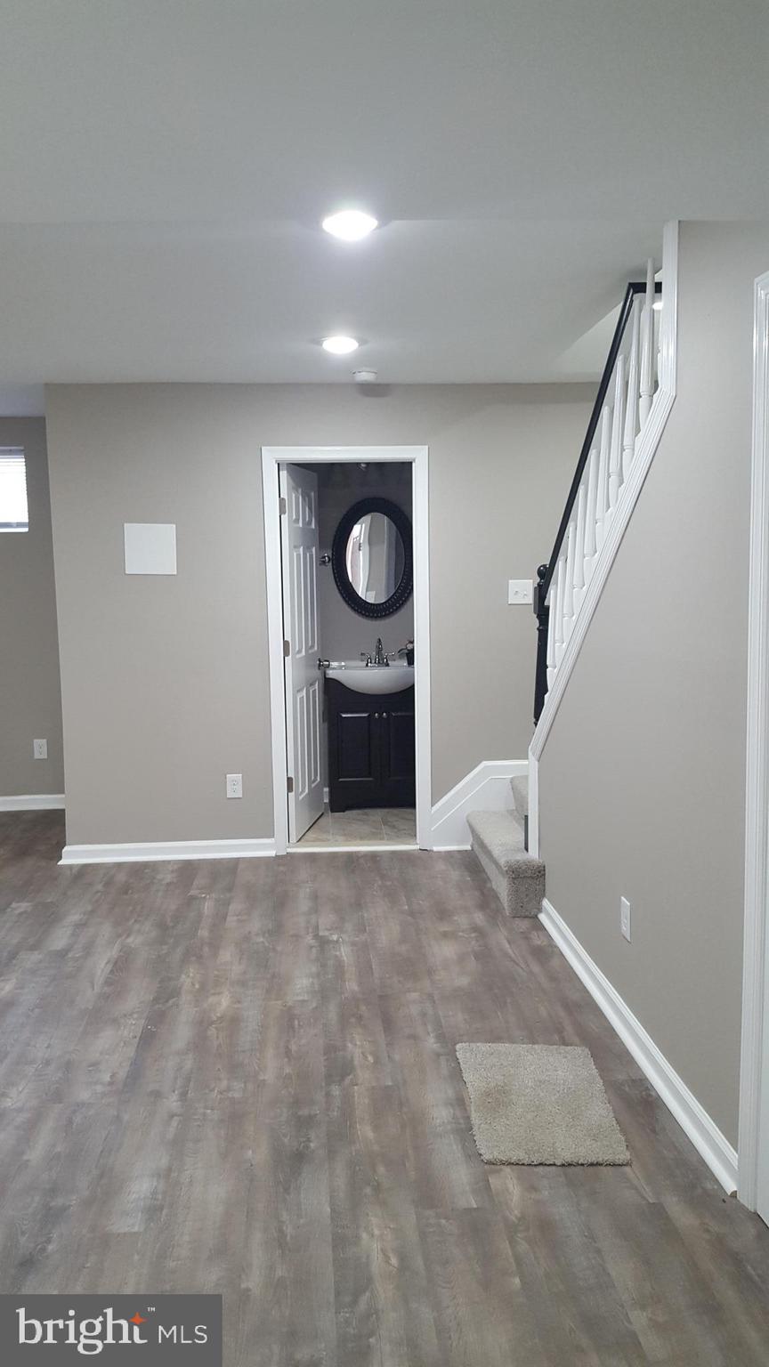 1403 Kingsway Road Baltimore, MD 21218 - Photo 12 of 30