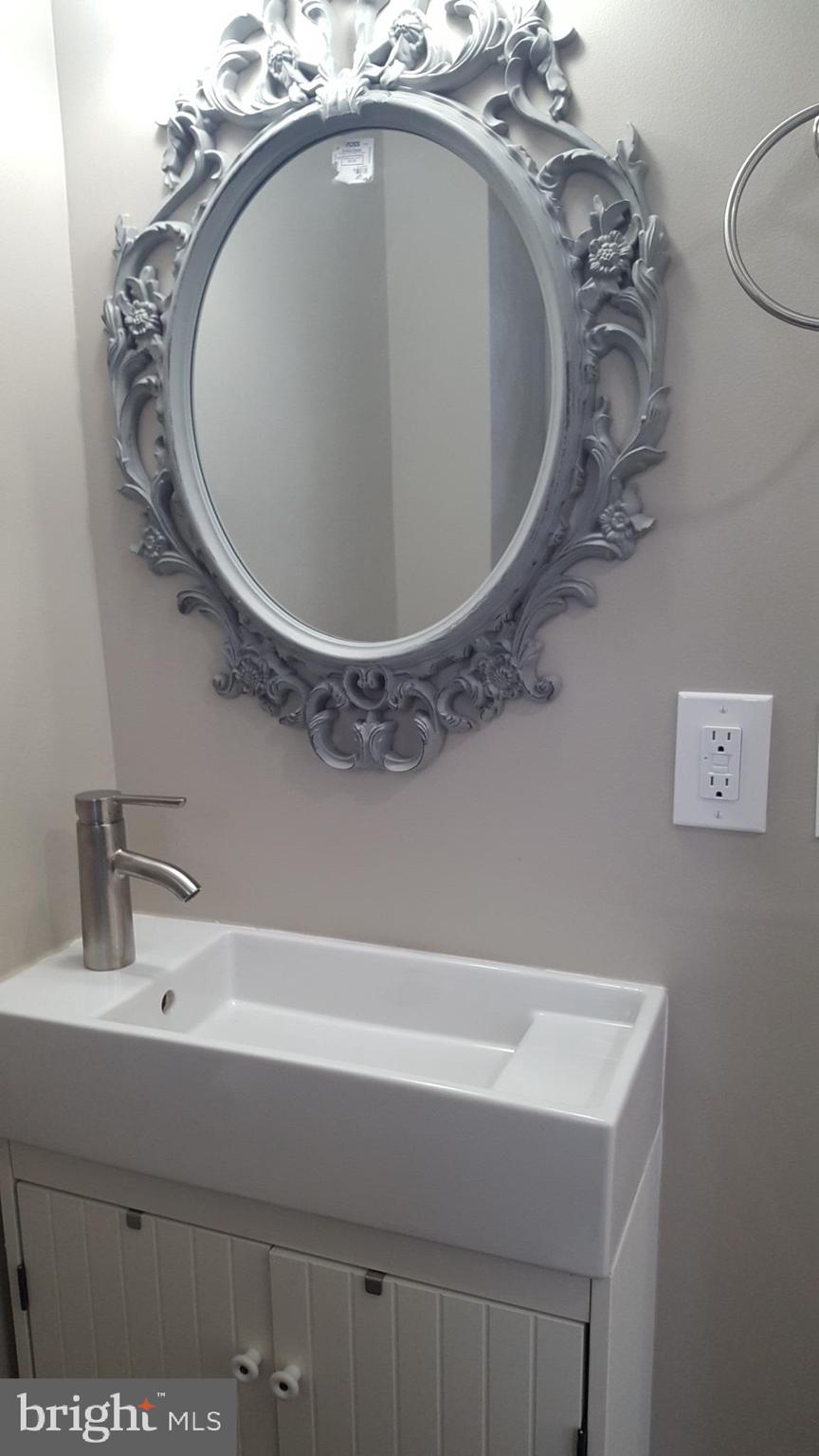 1403 Kingsway Road Baltimore, MD 21218 - Photo 16 of 30