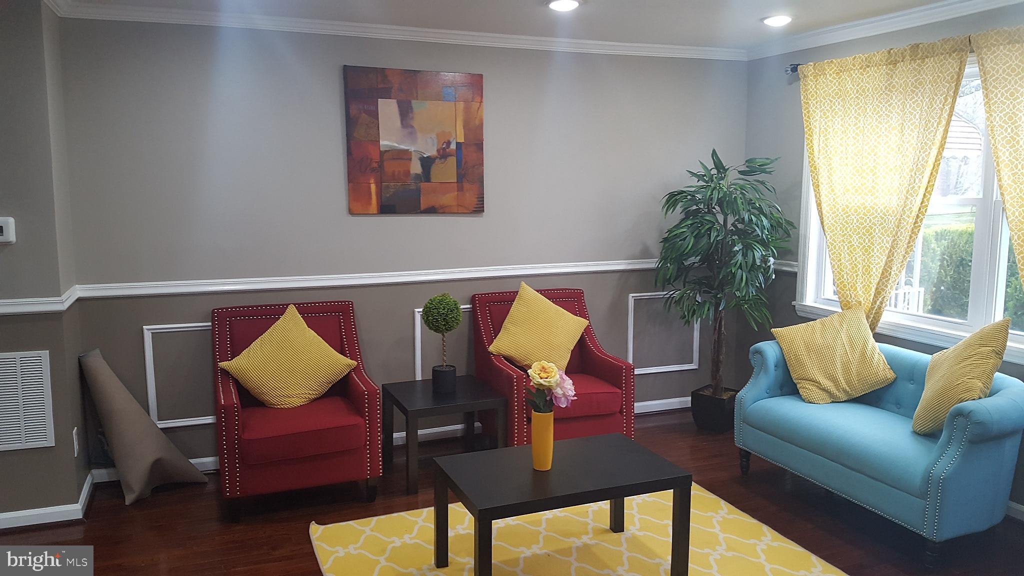 1403 Kingsway Road Baltimore, MD 21218 - Photo 4 of 30