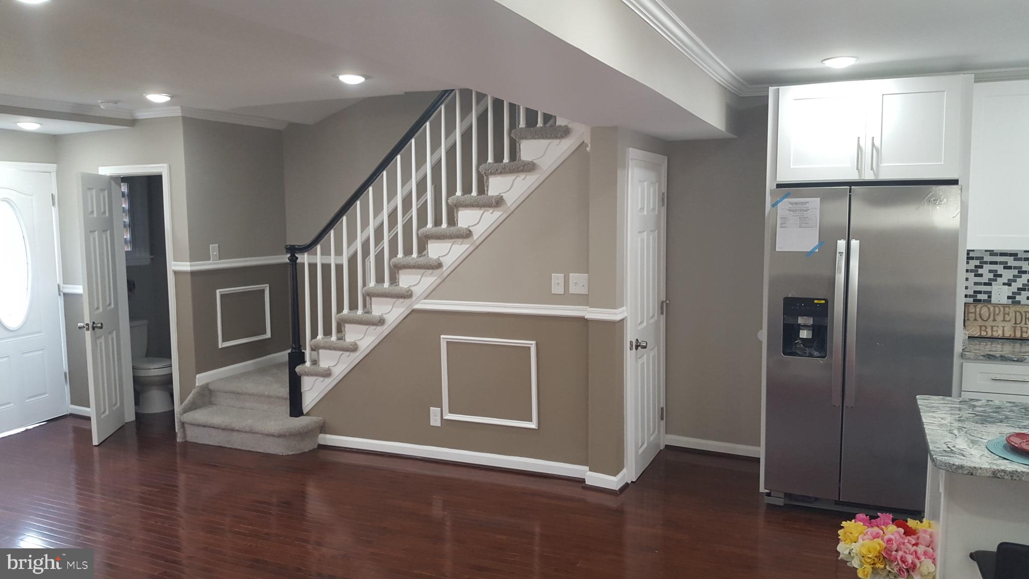 1403 Kingsway Road Baltimore, MD 21218 - Photo 5 of 30