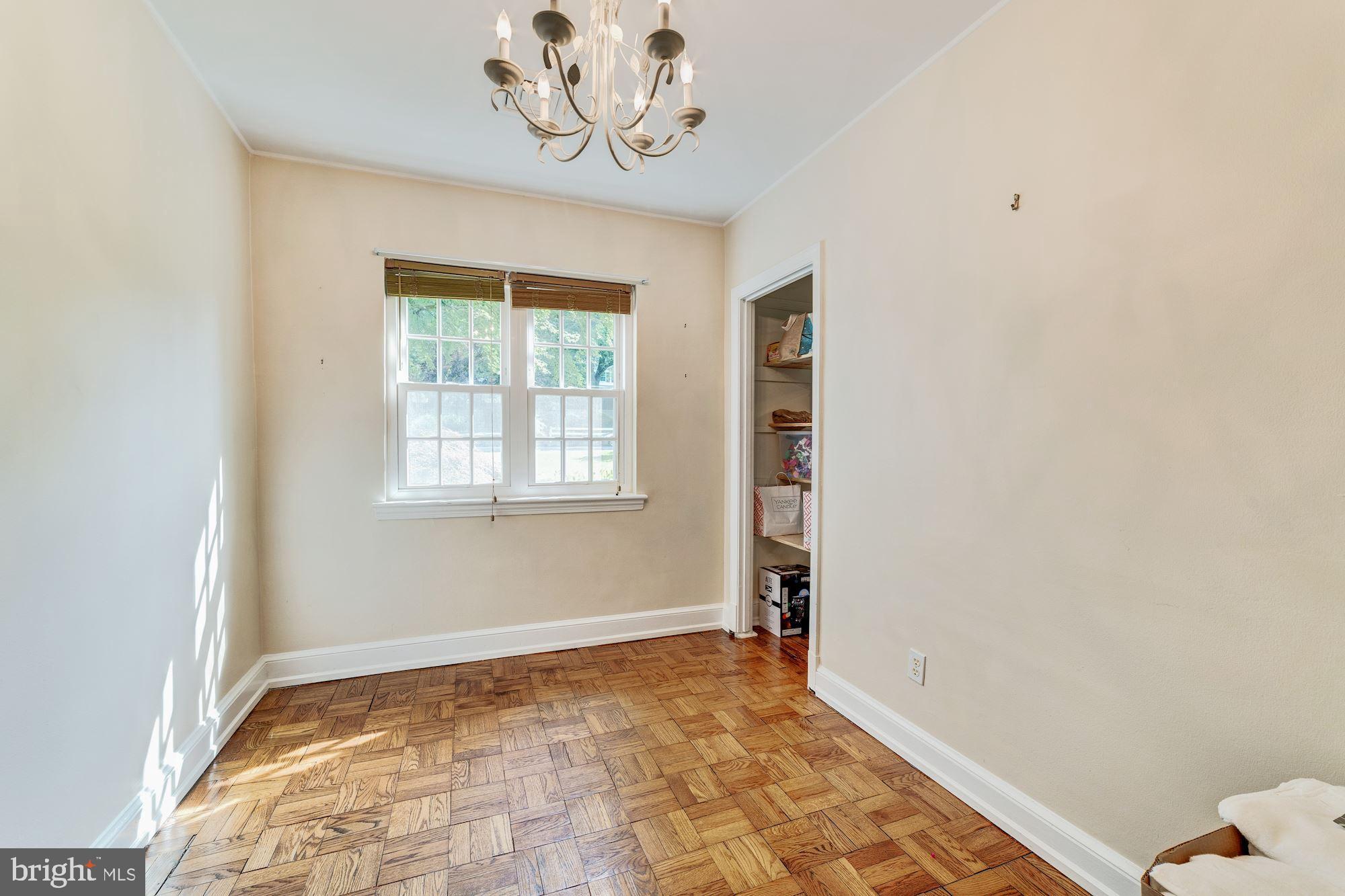 1119 Greenway Road Alexandria, VA 22308 - Photo 15 of 55 Front office, or separate dining room