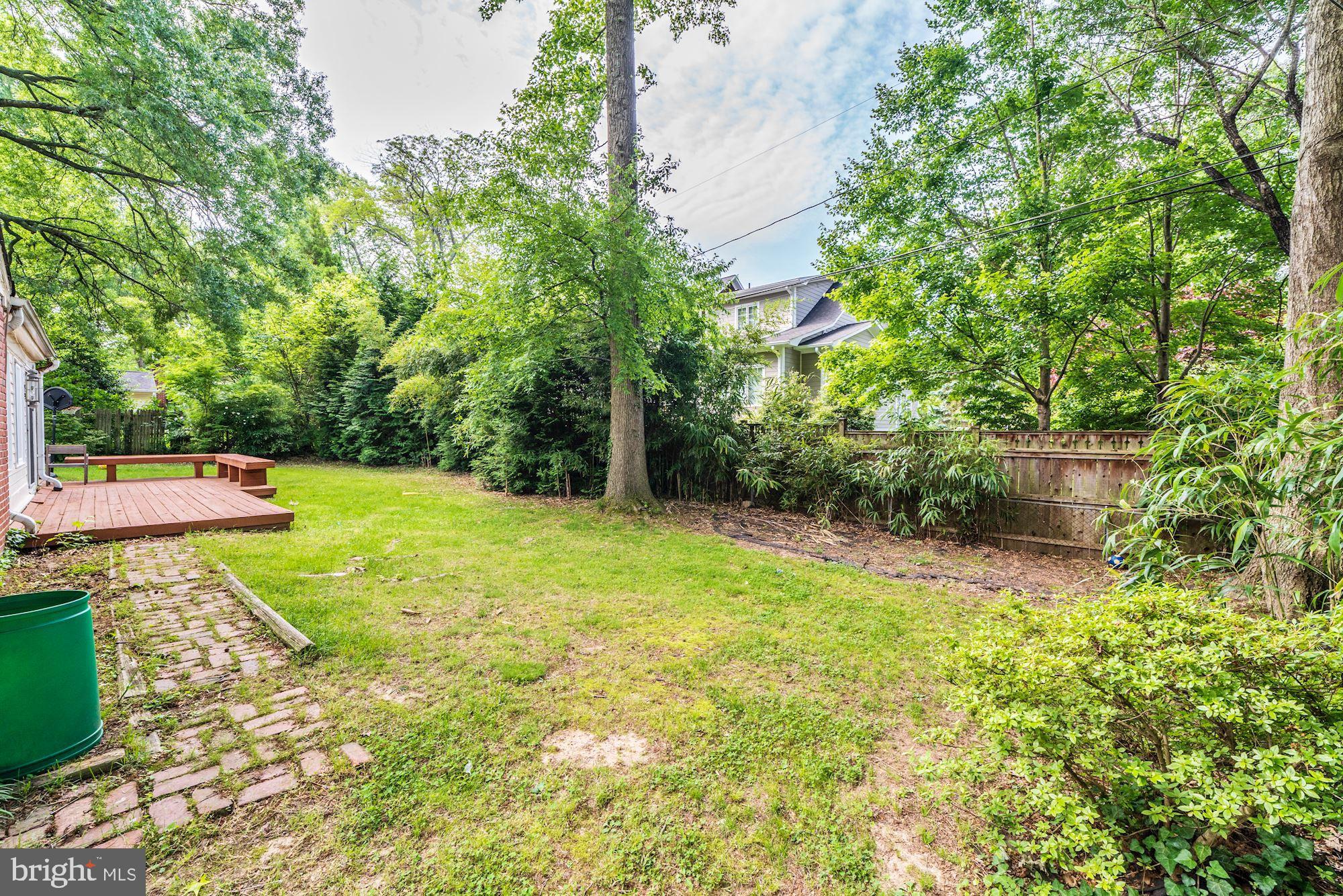 1119 Greenway Road Alexandria, VA 22308 - Photo 32 of 55 Wonderful level lot