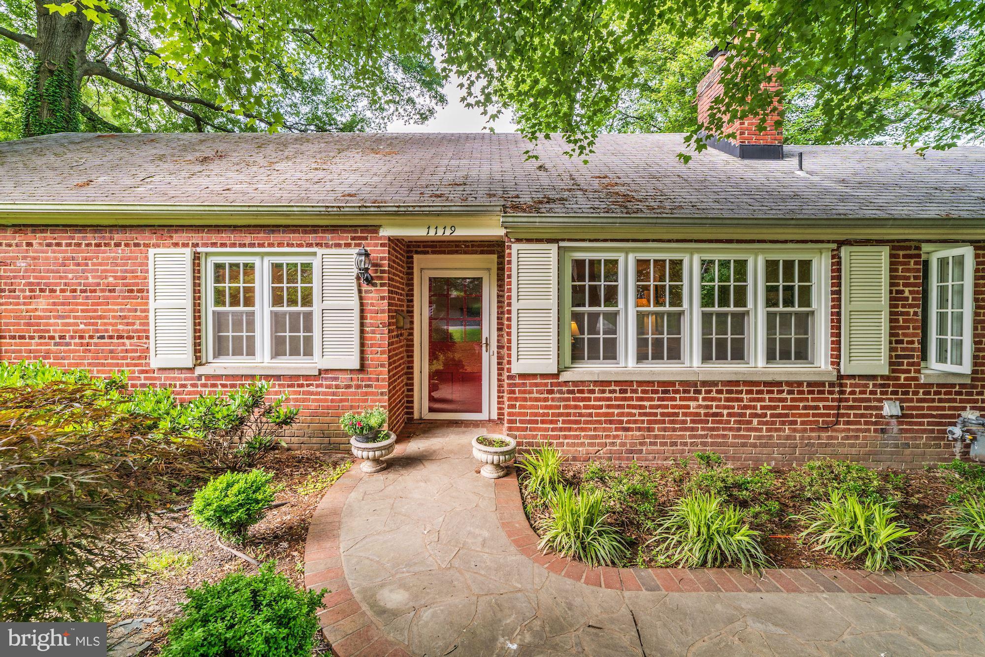 1119 Greenway Road Alexandria, VA 22308 - Photo 39 of 55 Front